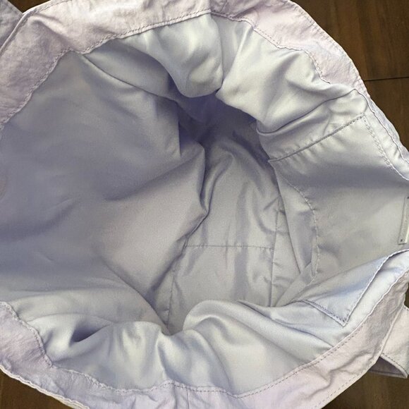 Lululemon Daily Multi-Pocket Tote Bag Lavender Medium Tote Bag - Picture 7 of 16